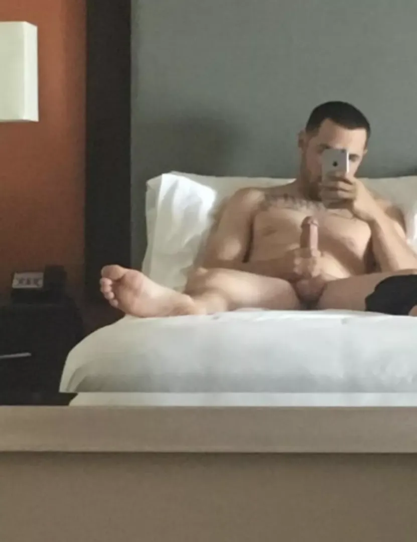 (M)(30) Daddy’s lonely tonight