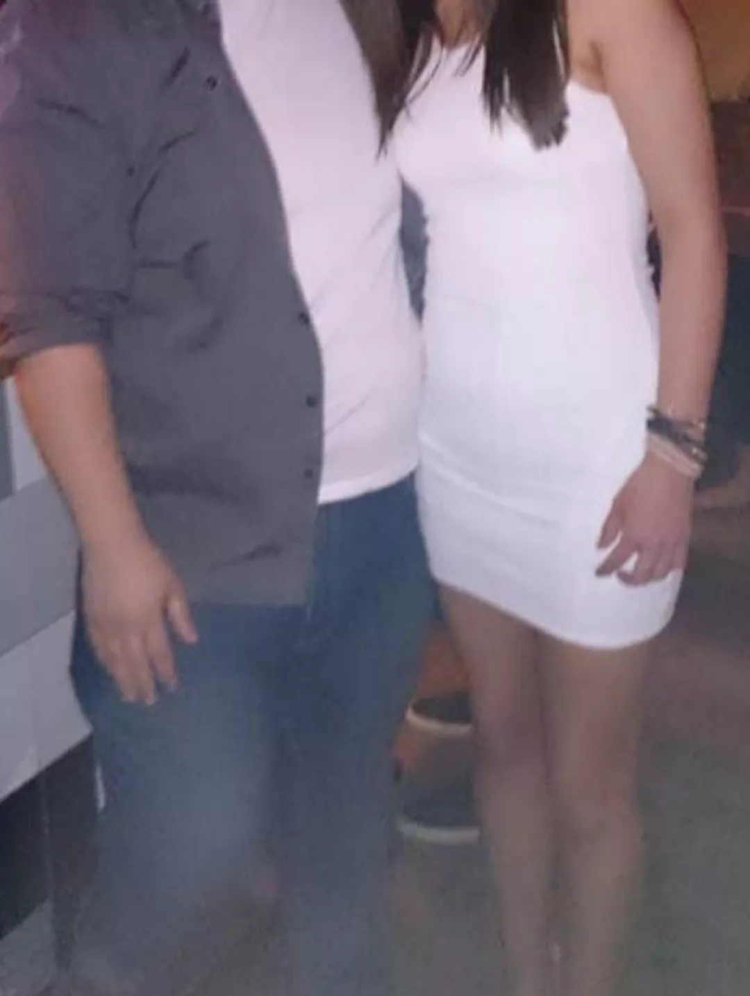 M(34)4F/FM. Male half of a couple here, away for work at the moment so super horny! Have a few pics to swap but maybe be more for guys who enjoy others jerking off over the missus 😉Not looking for single males. Kik and Tele is Mickster1987, or DM here