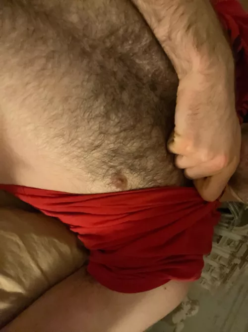 [m4m] hey there brothers. 23 yo hairy fit curi0us guy here. Really want to experience a nipple orgasm. Anyone wanna guide me or try together? snap: khansrival