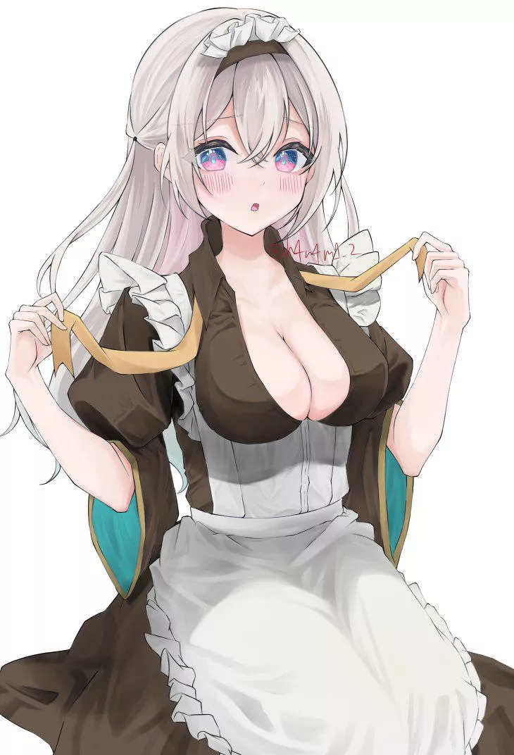 Maid firefly untying herself