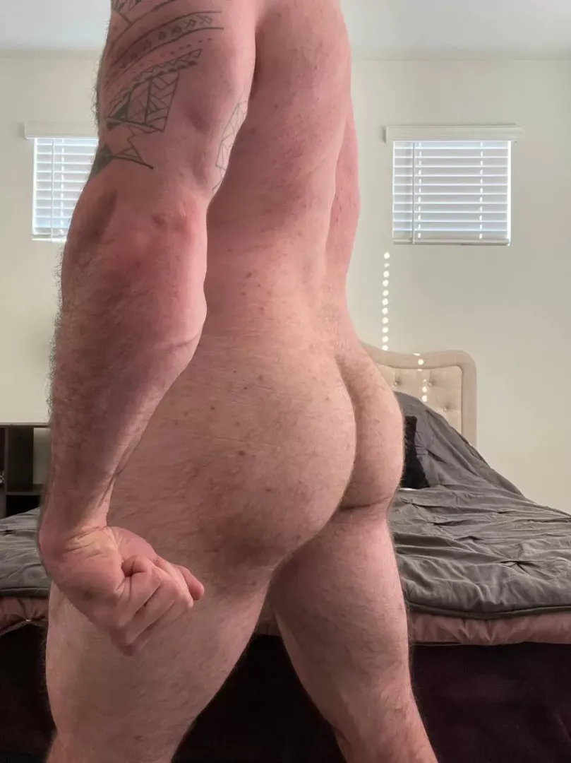 Making my muscle bottom work for it