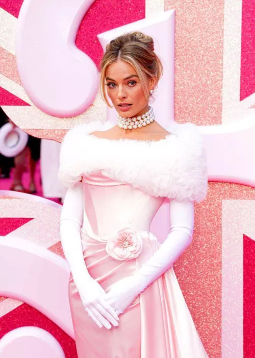 Margot Robbie