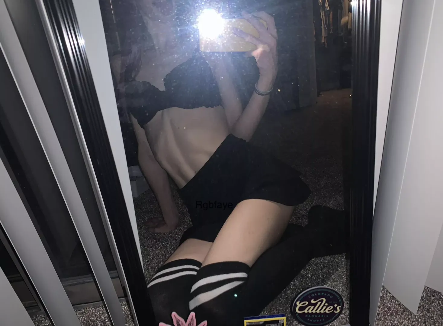 Matching my thigh highs 🤗