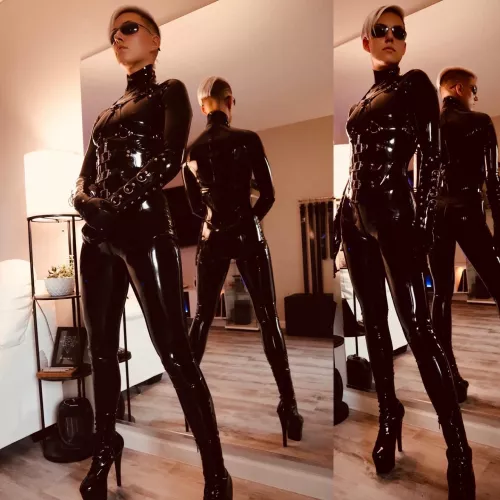 @matrix_dominatrix_ on IG