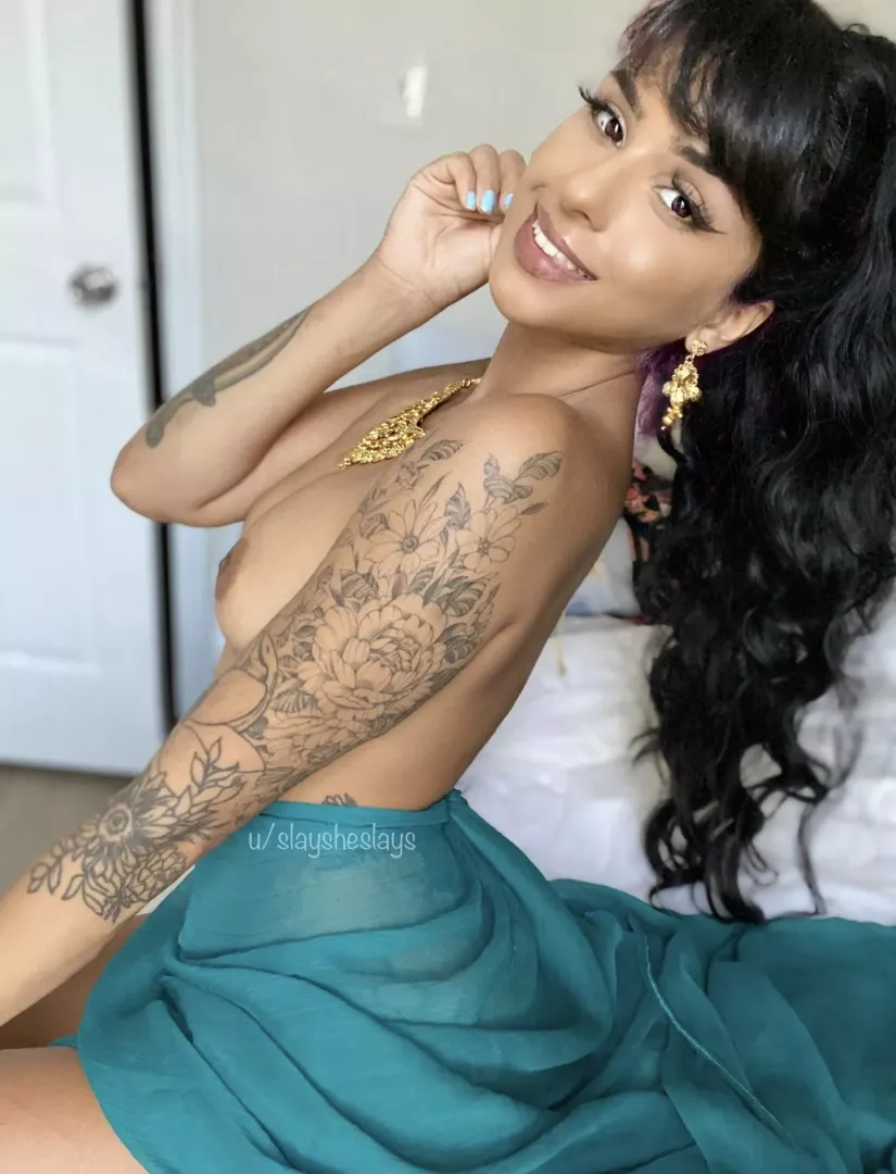 May I be your naughty Princess Jasmine? ✨