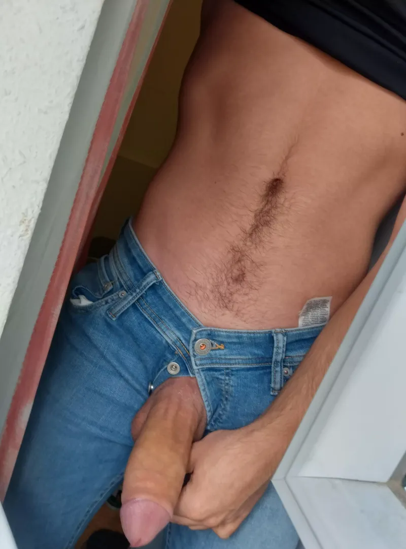May I offer you my German cock for breakfast? 😏