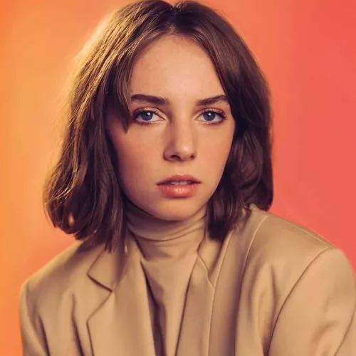 Maya Hawke