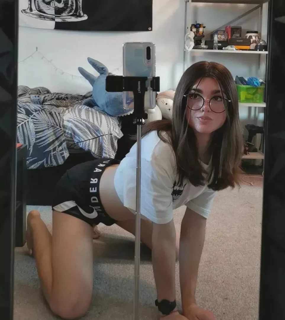 Maybe it's time for me to try anal, you like the arch?