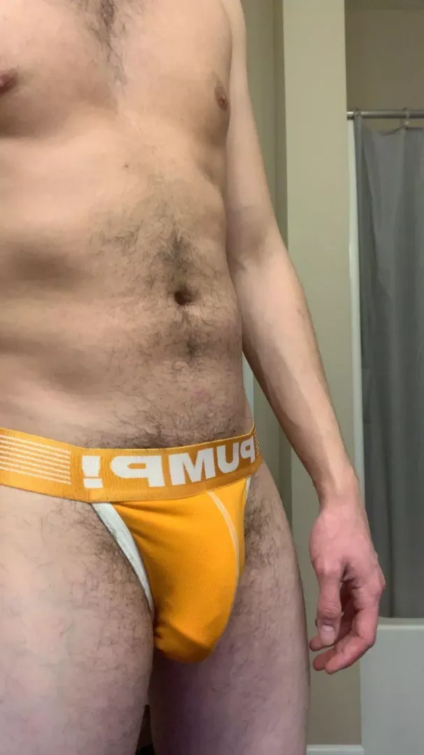 (Me)