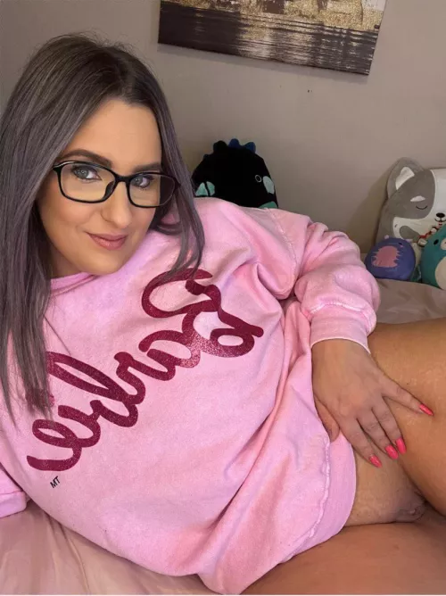 Meet me in my bedroom