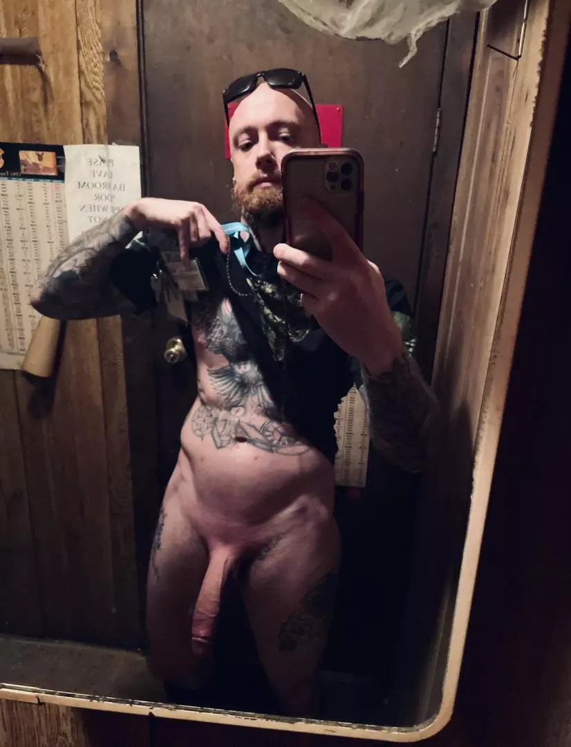 Meet me in the bathroom