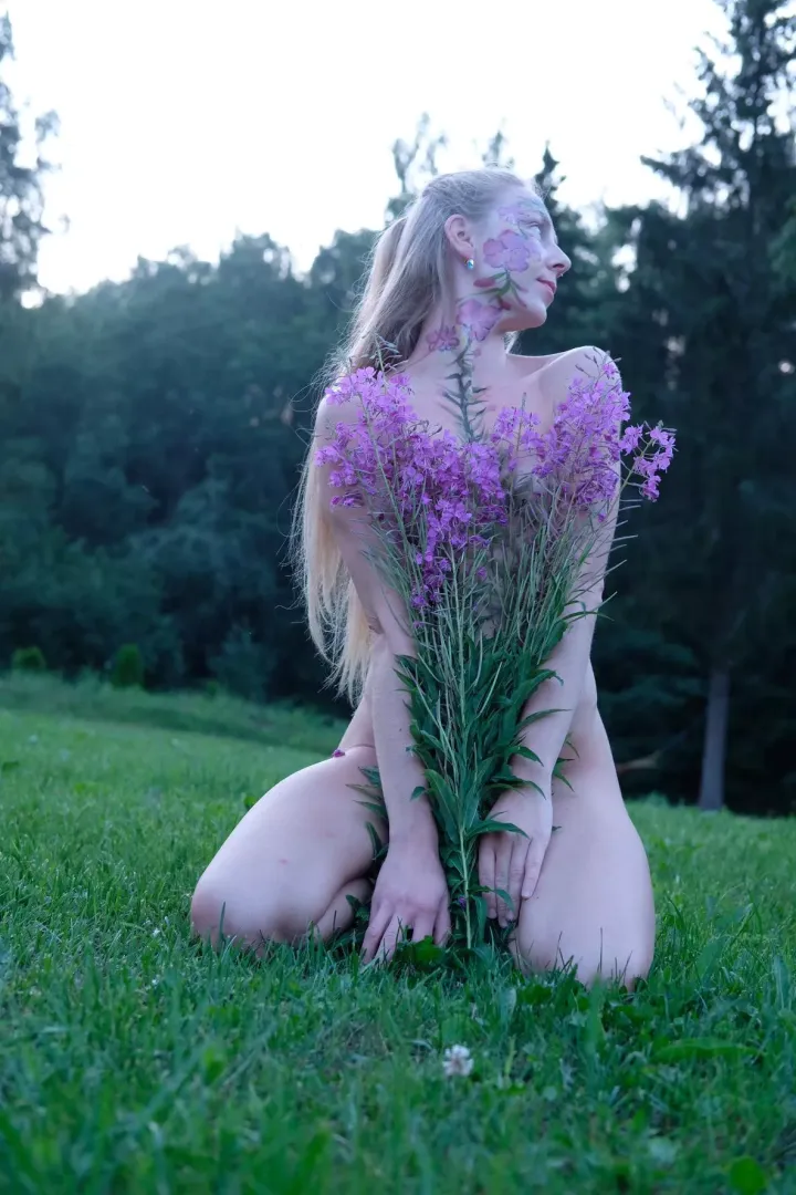 Merging into flower