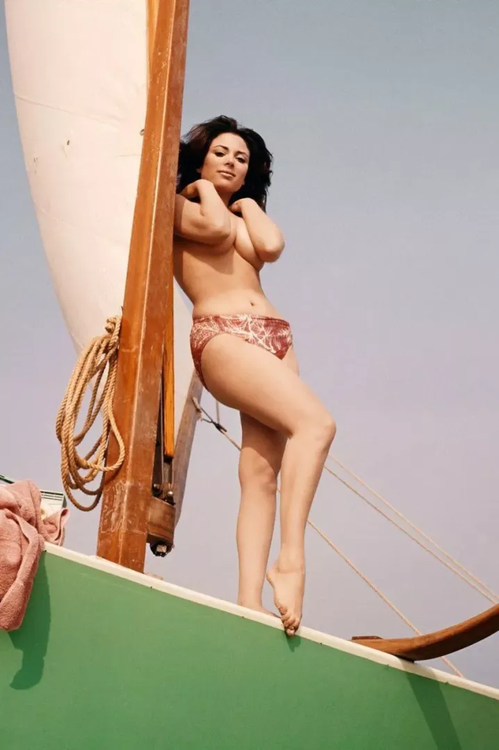 Merissa Mathes (1962)