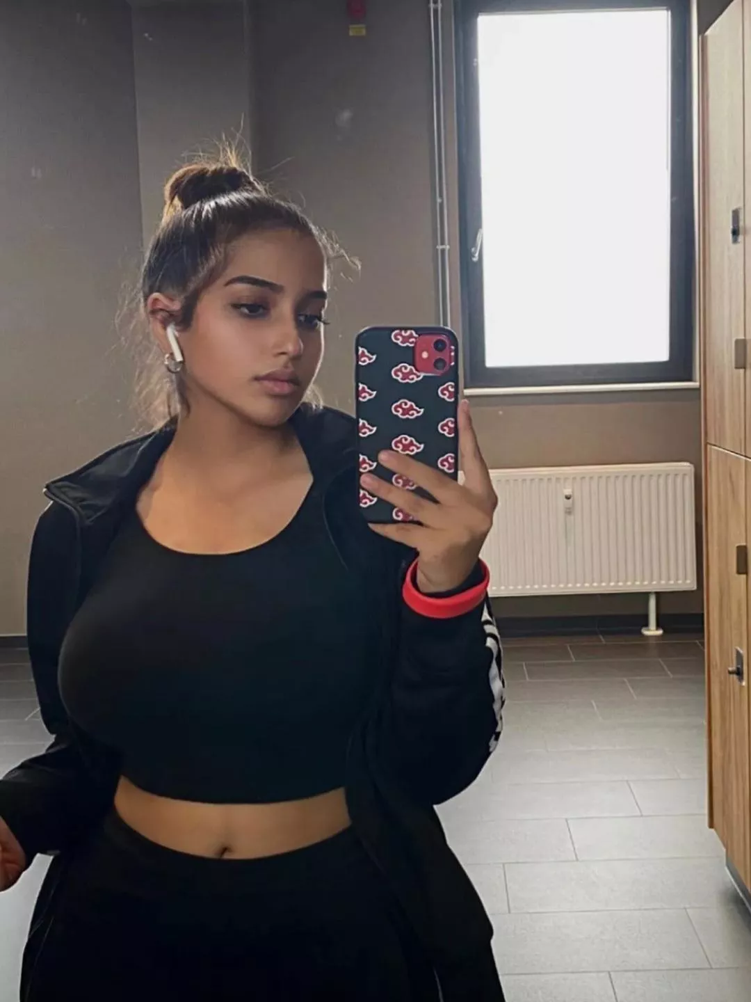 Messy hair
