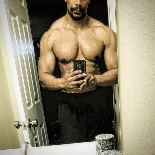 (M)..got the Vid but this is the leanest I've ever been