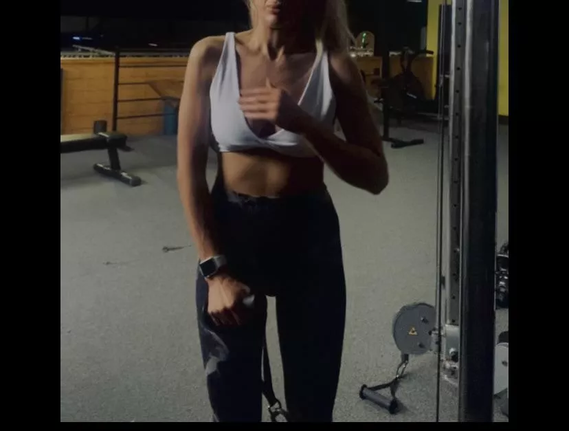Mid video 🤫