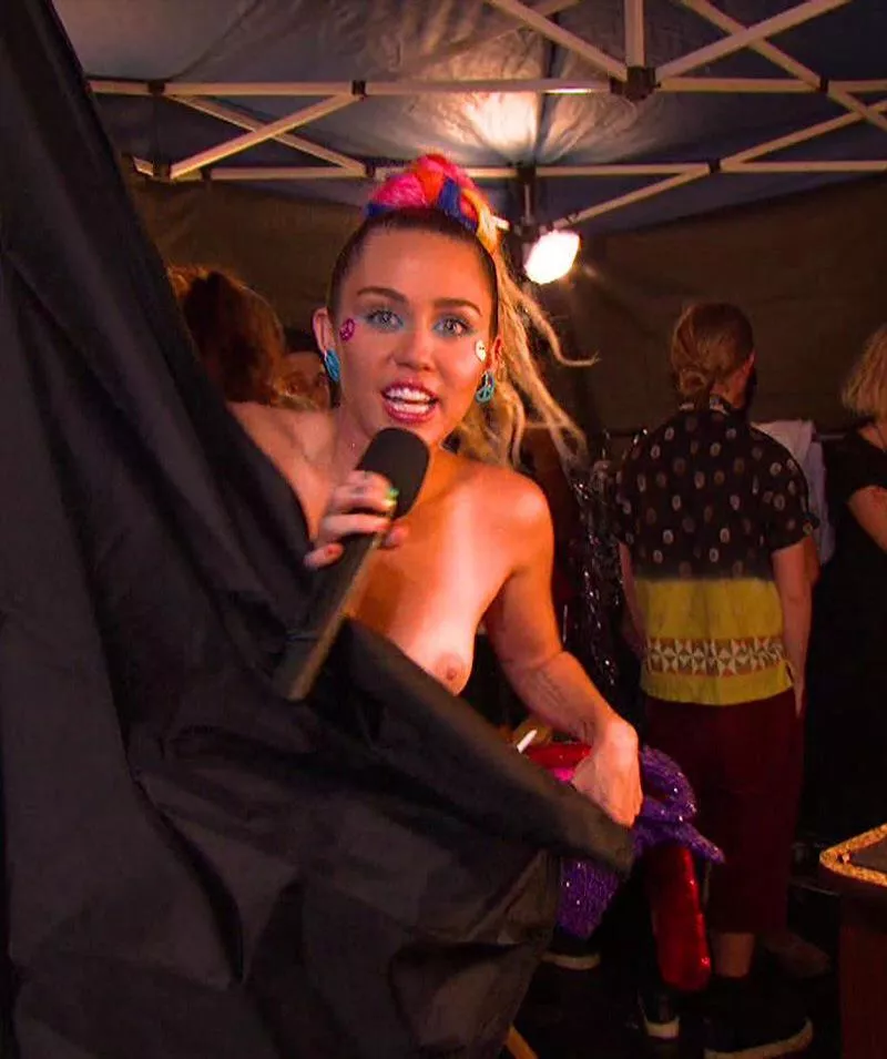 Miley Cyrus 
