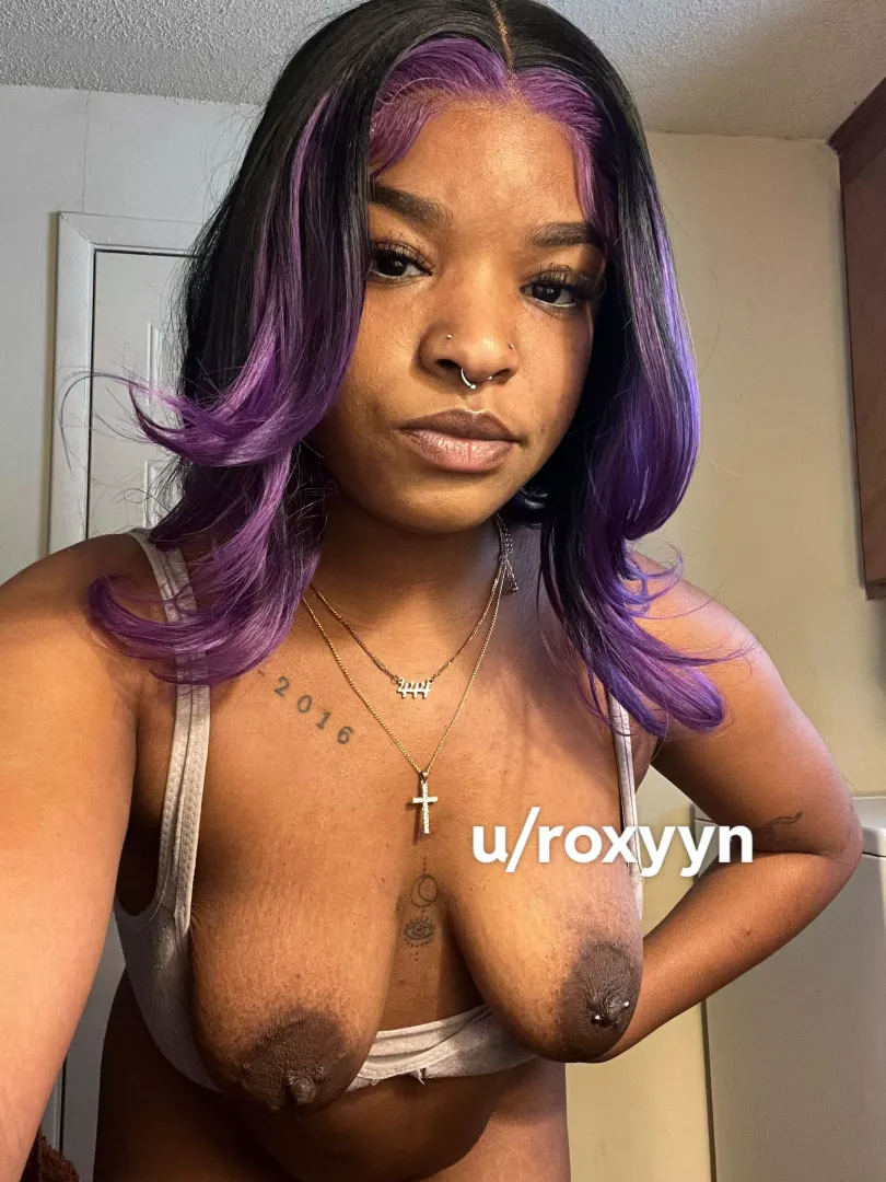 Milf Titties for your Tuesday