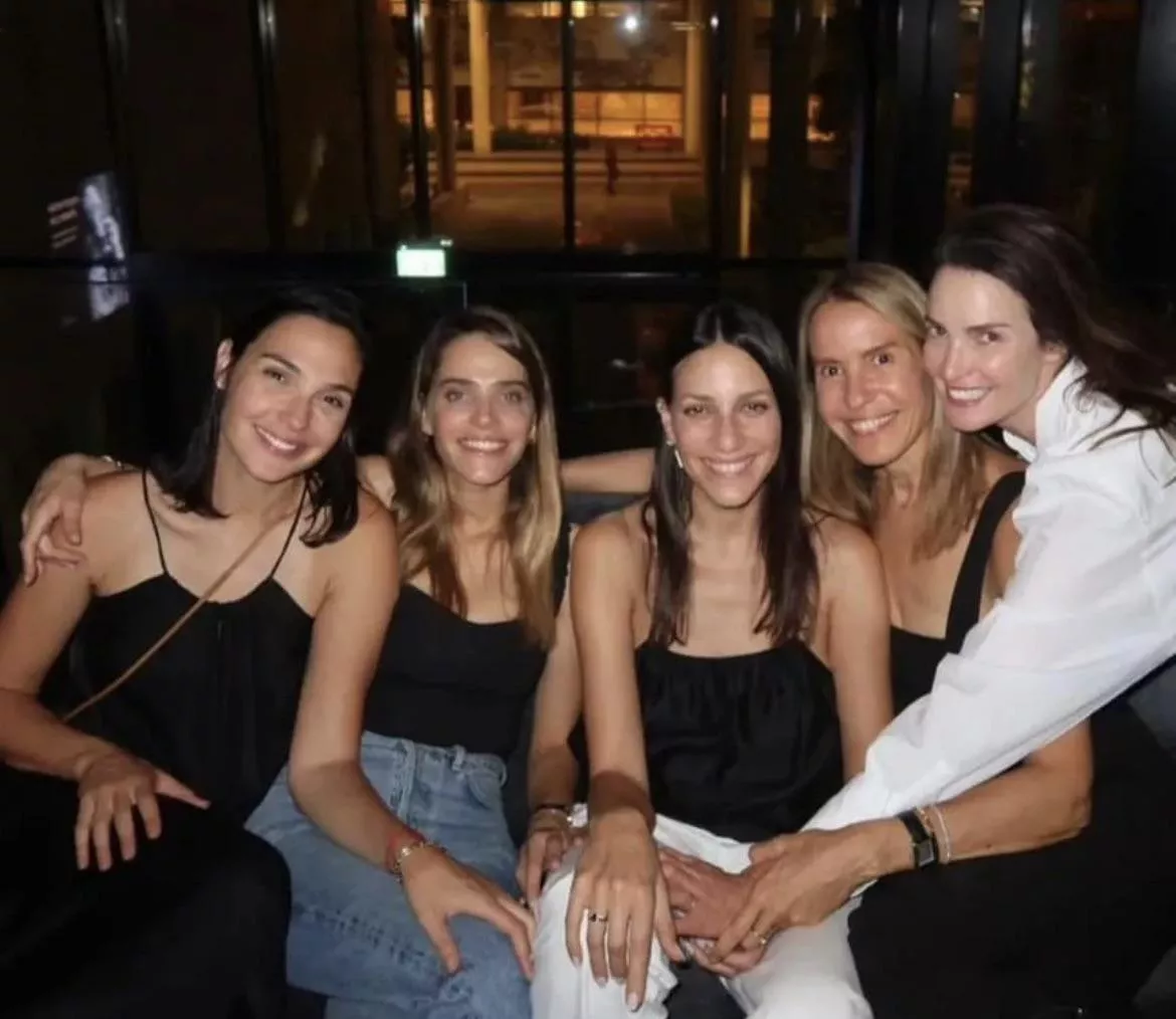 Milfs night out