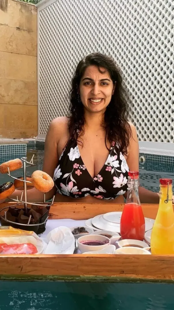 Milfy vacation.