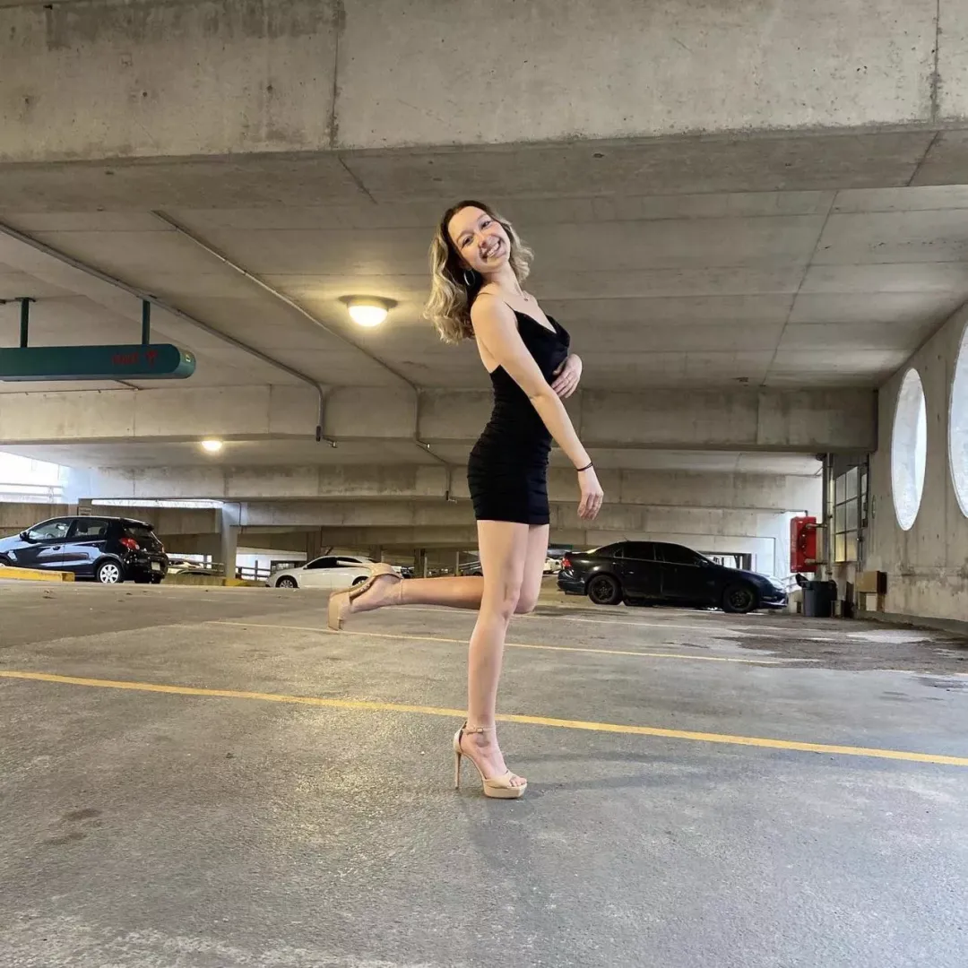 Mini dress