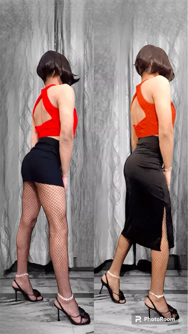 Mini Skirt or Long Skirt? 