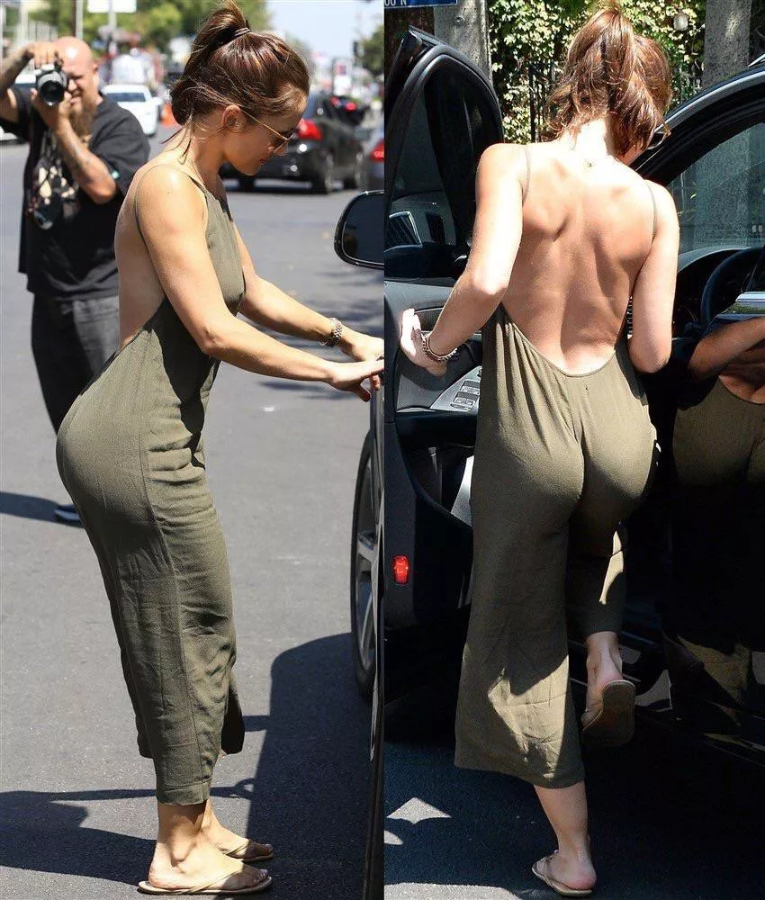Minka Kelly's perfect butt