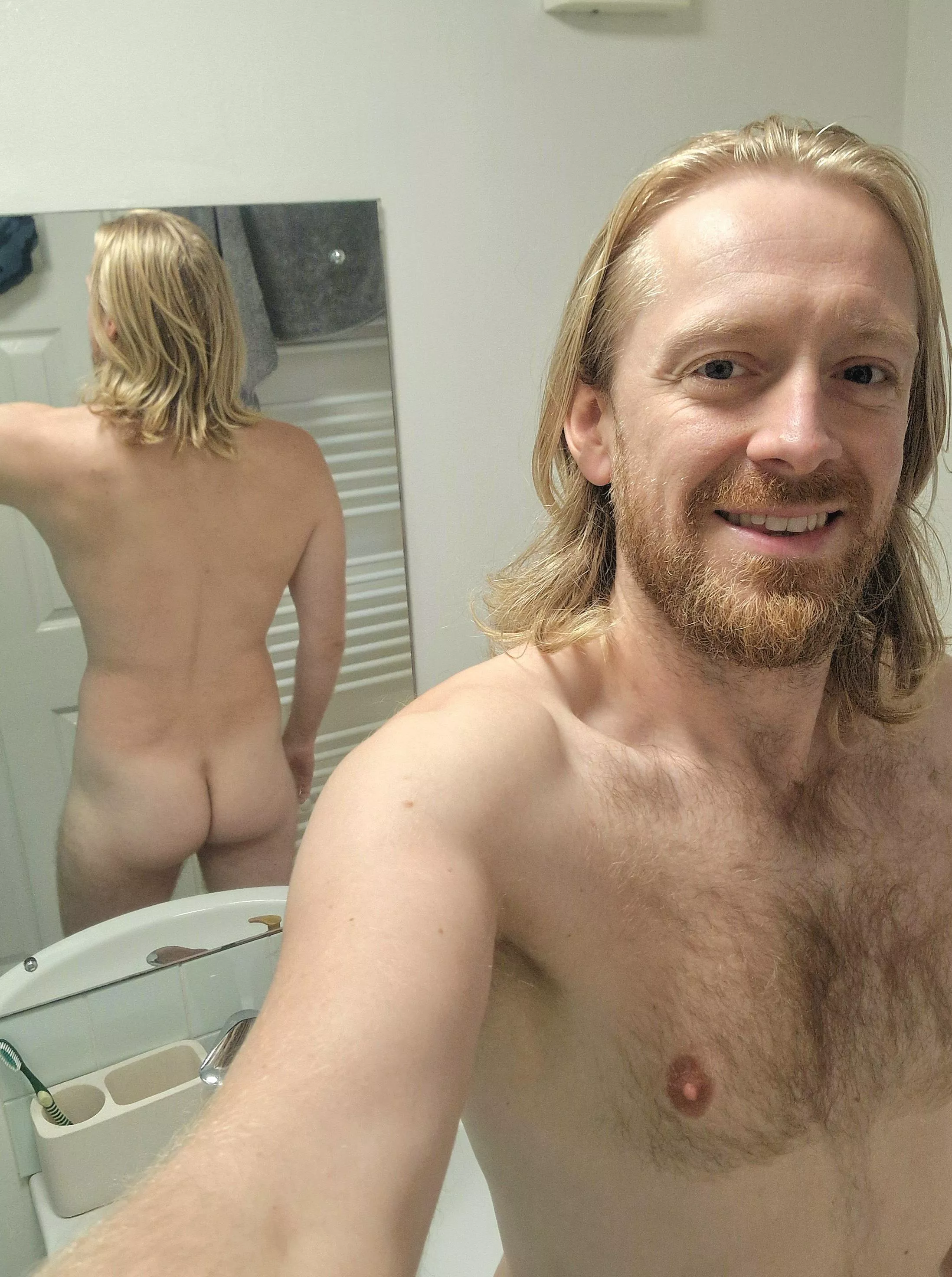 Mirror mirror on the wall 🪞 Who's the horniest nudist of them all? 😜 