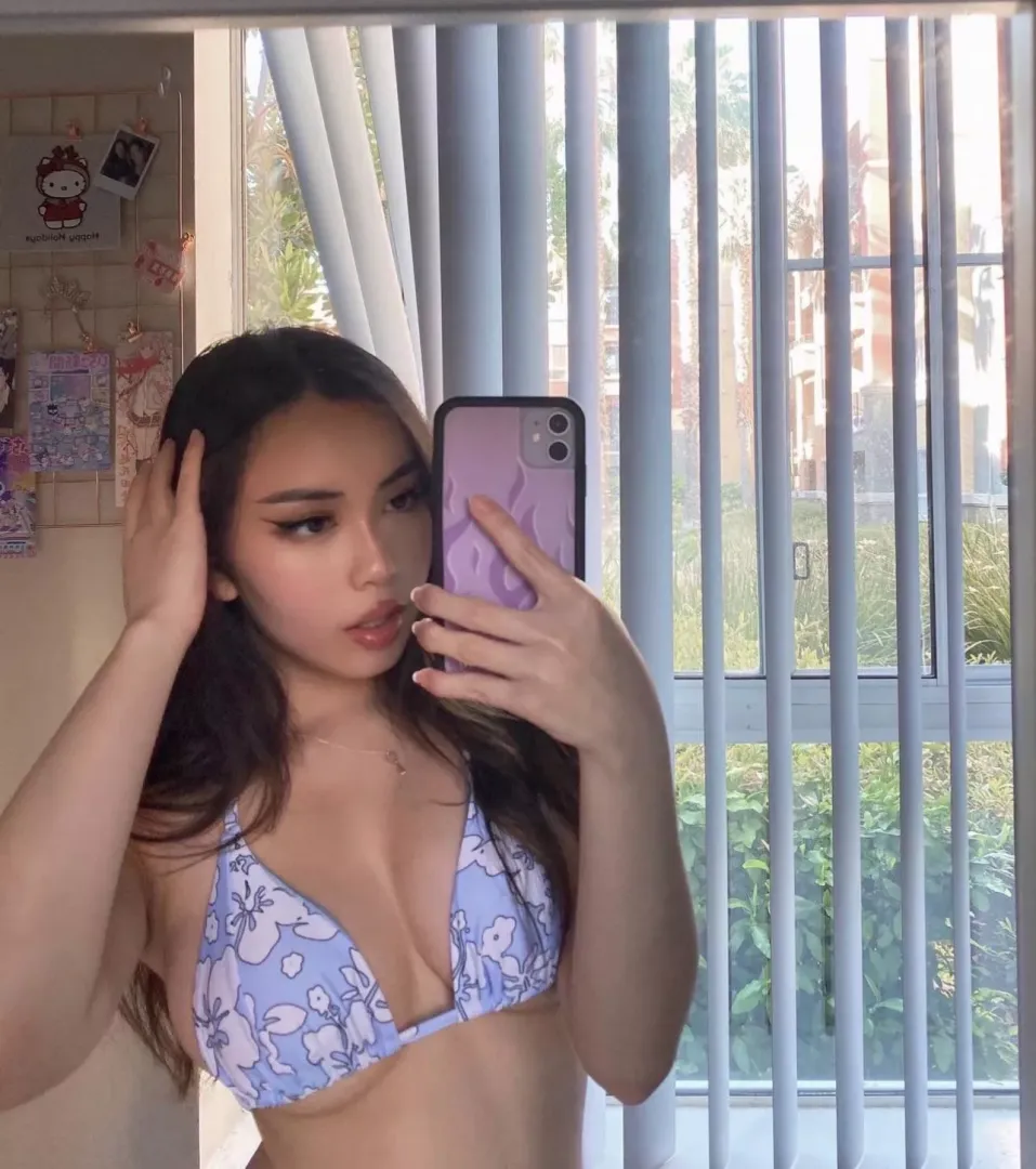 Mirror selfie