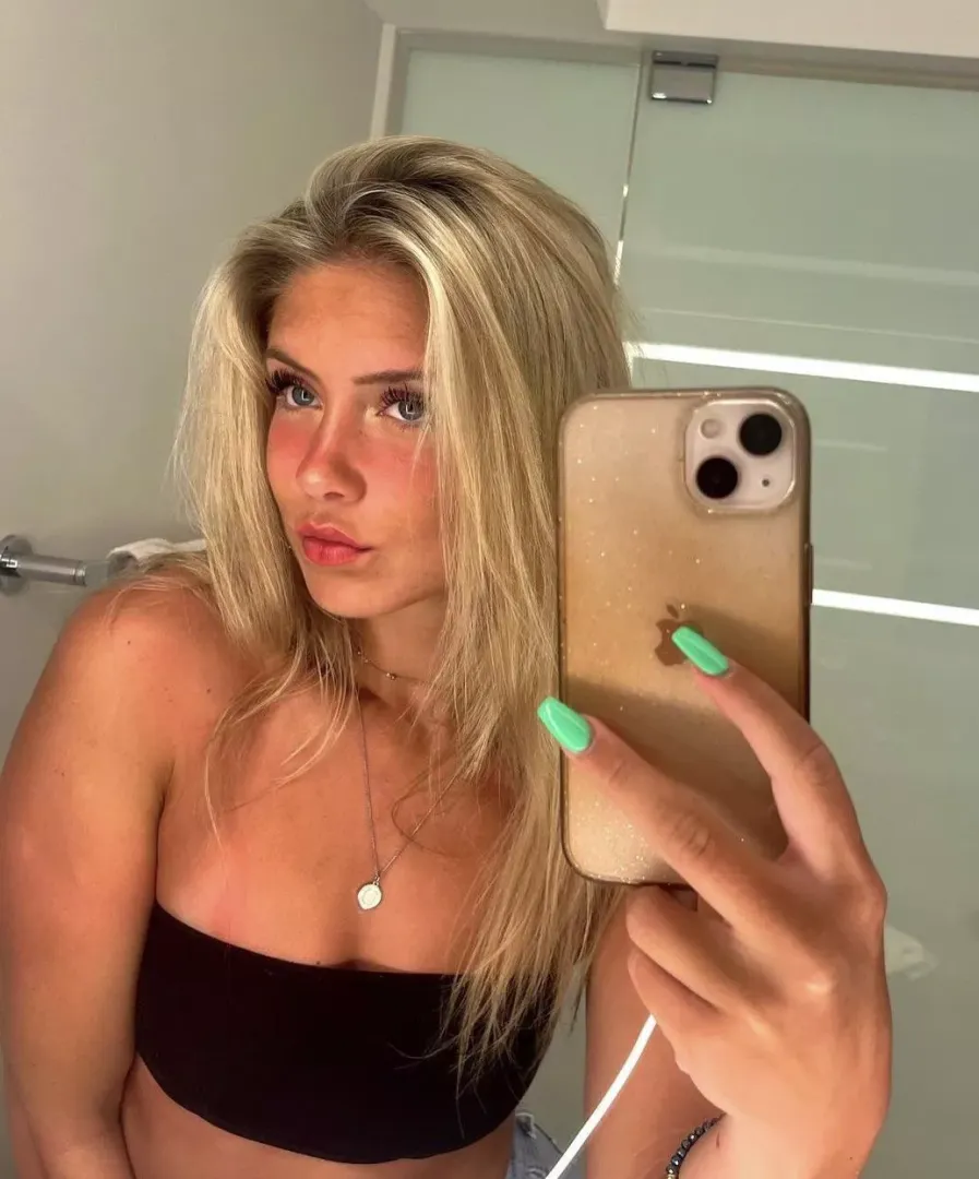 Mirror Selfie