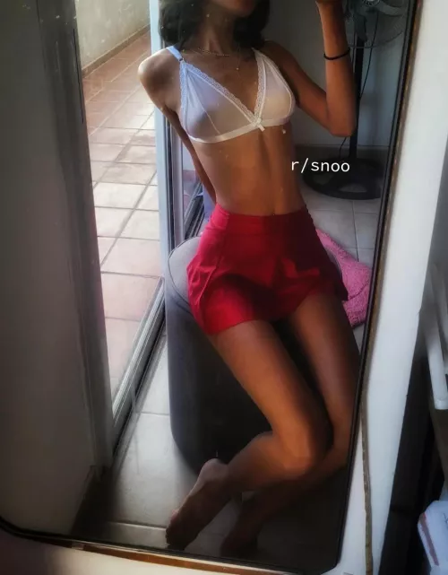 mirror selfies with cute outfit see through outfit ?