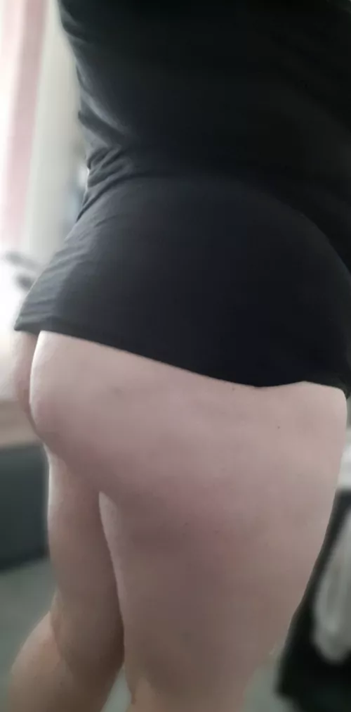 Missing: 2 handprints