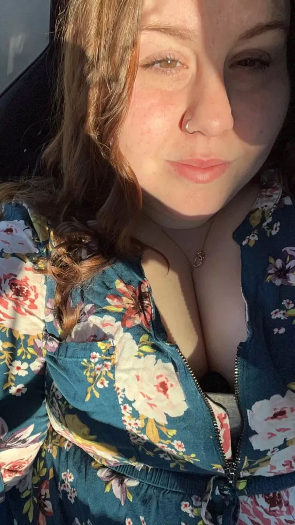 Missing the sunshine this morning. Who can help cheer me up?