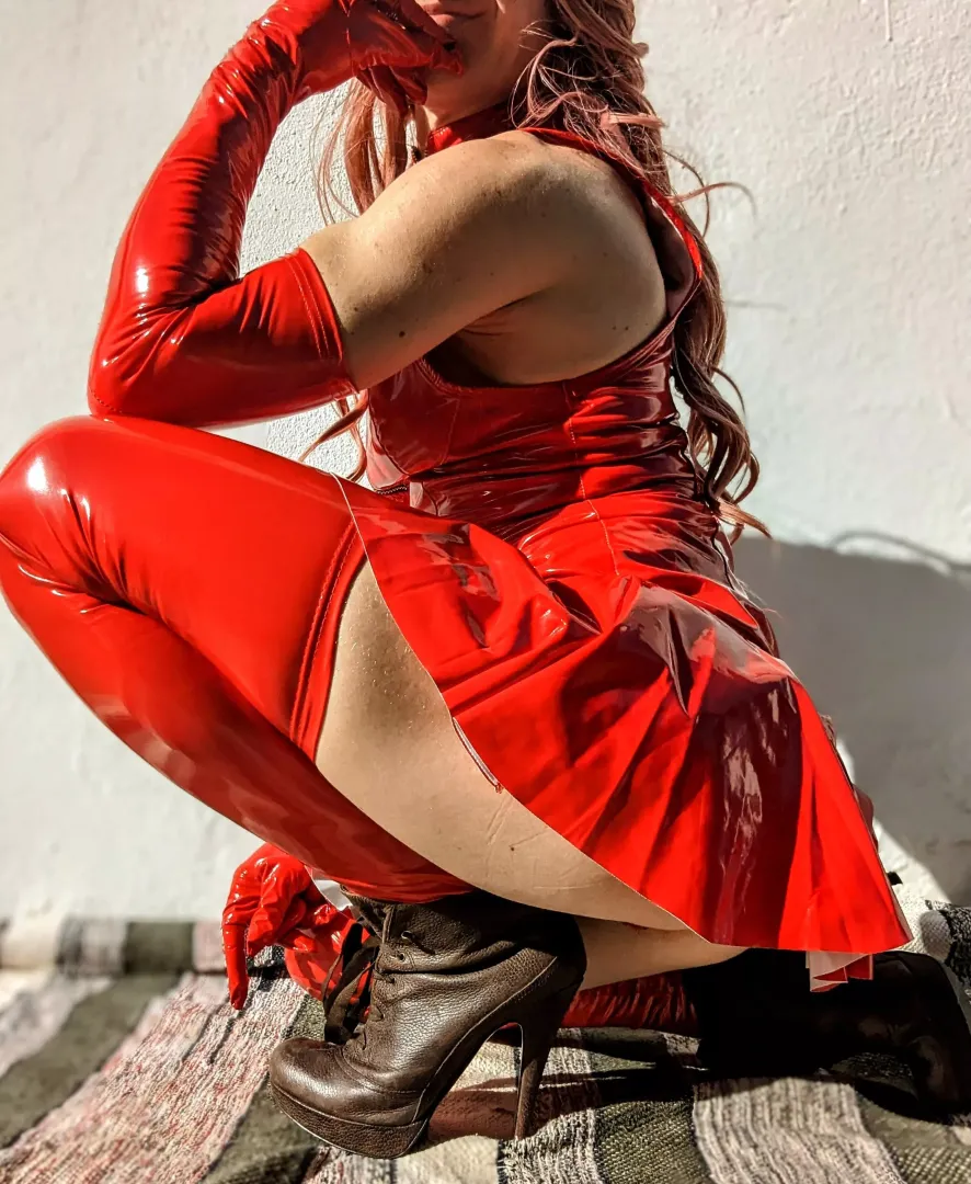 Mmm I want you to feel my shine