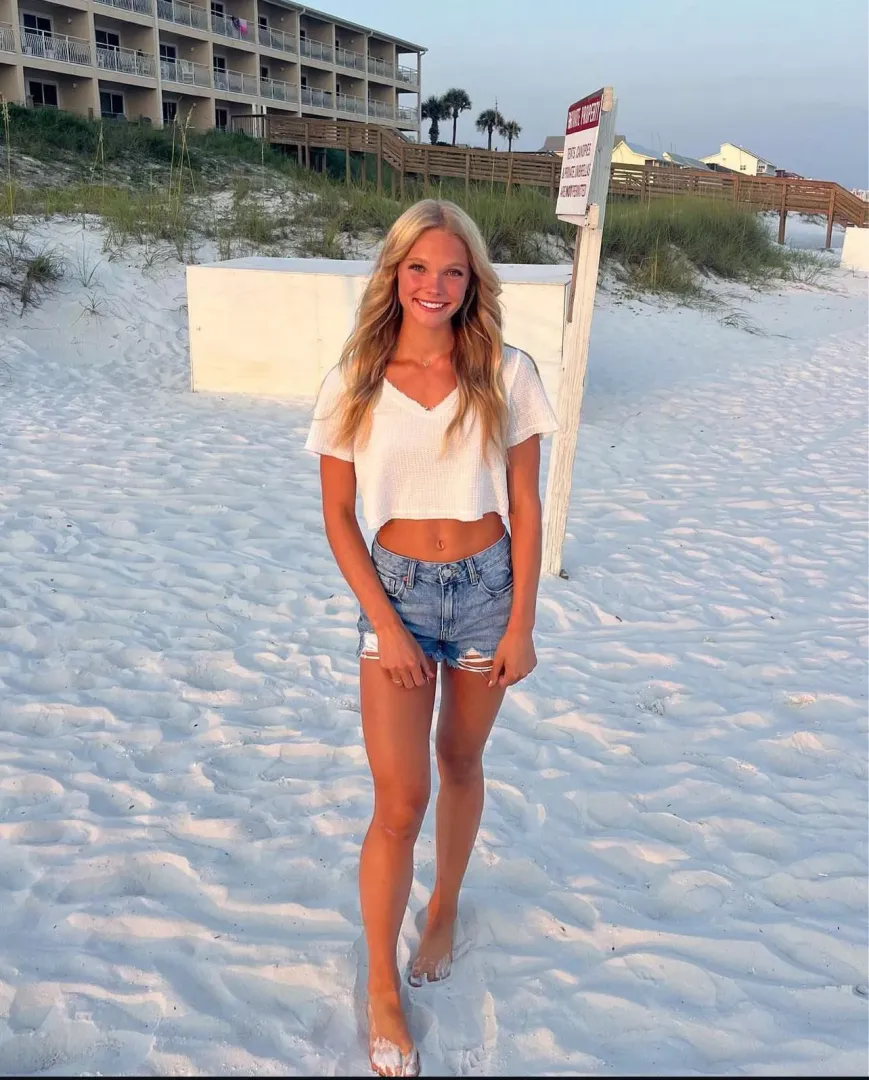 Molly Morrison 