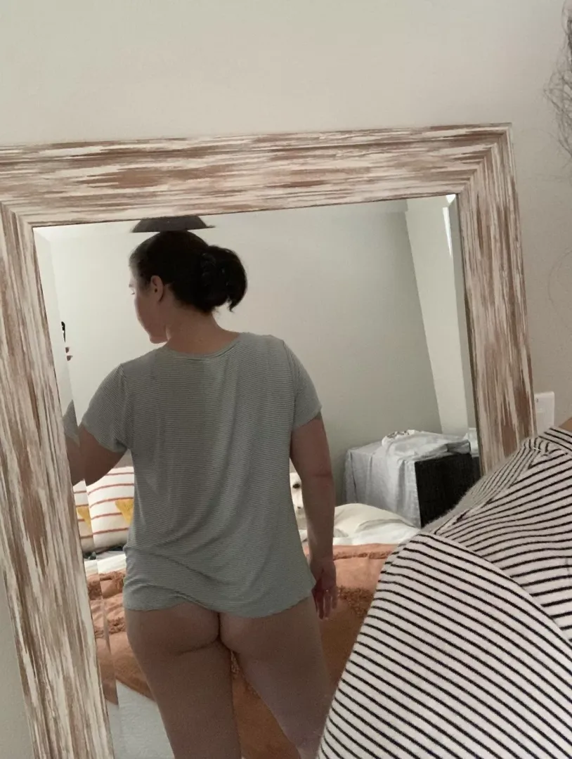 Mom of 2…