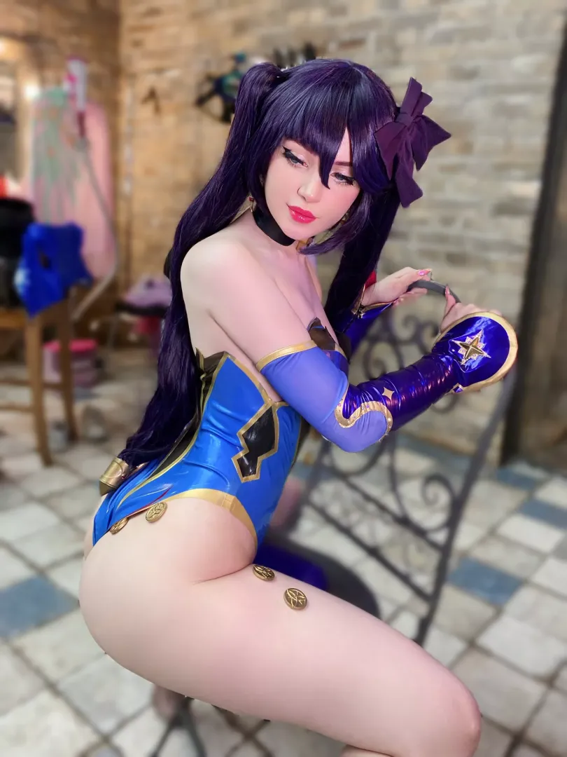 Mona cosplay by Ulichan