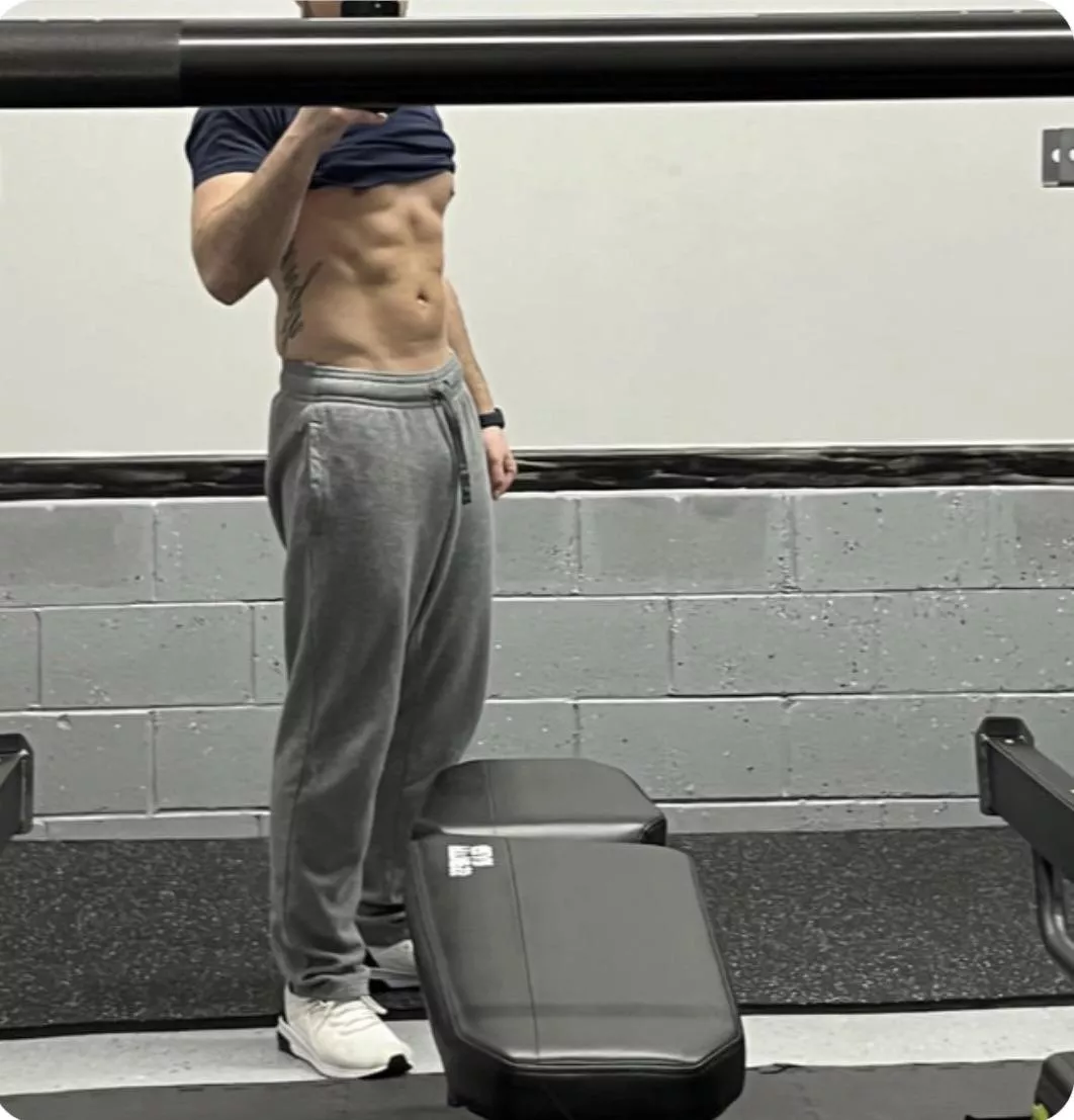 [M]onday grind 💪