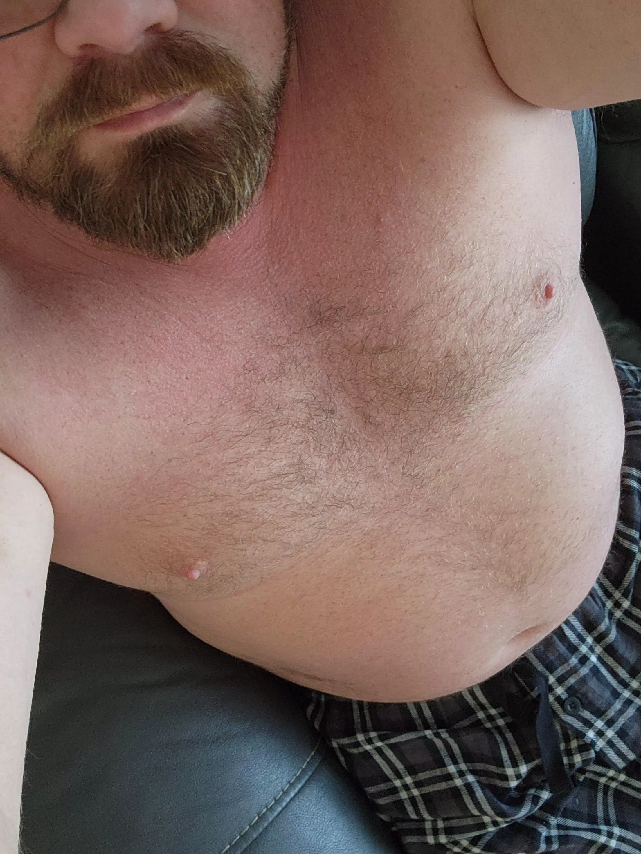 Morning coffee and couch cuddles 💕