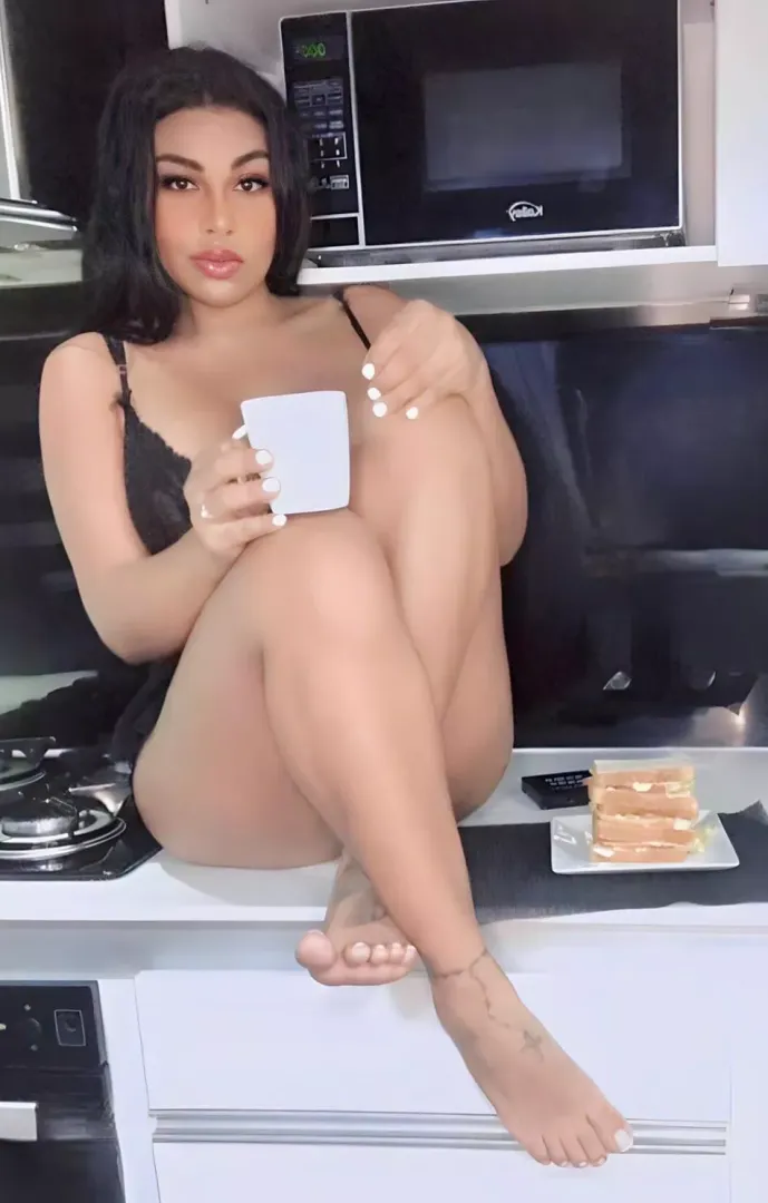 Morning dose of pretty feet