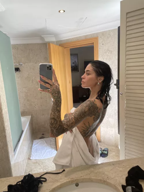 Morning shower 🚿