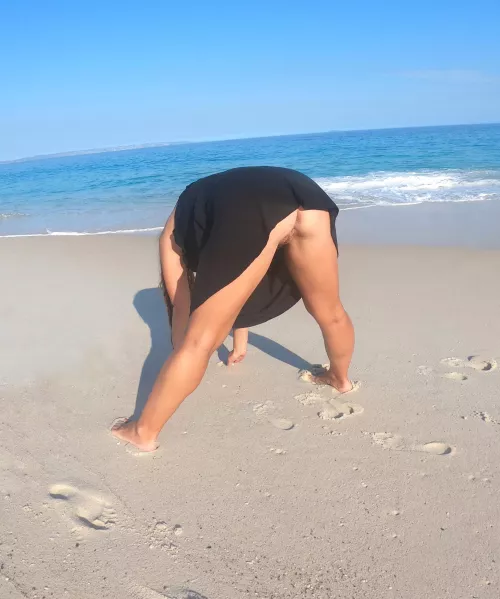 Morning stretching is very important ☀️