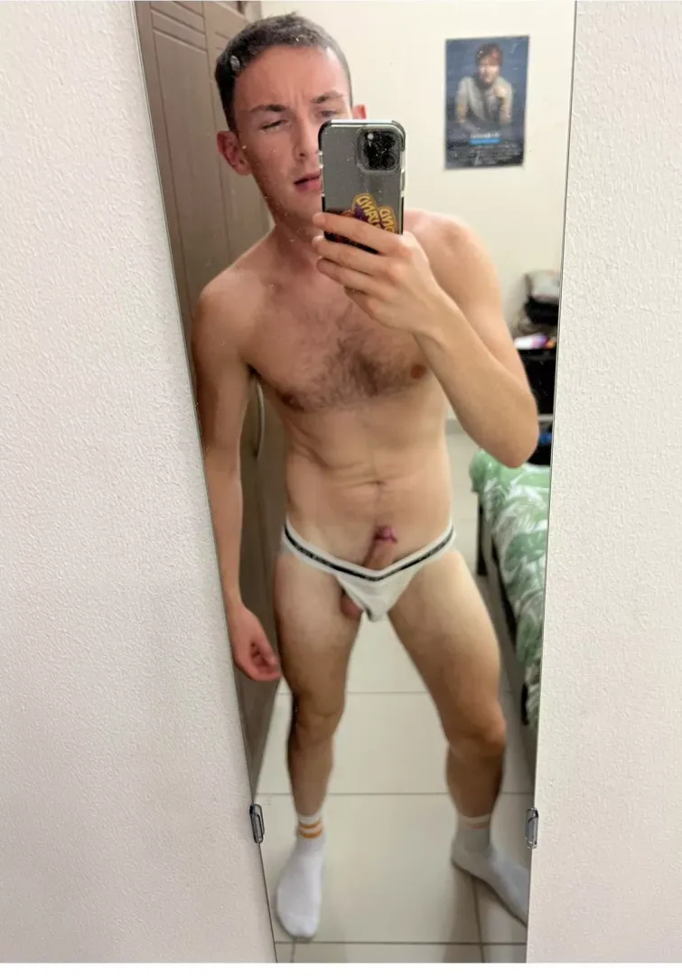Morning wood 🍆