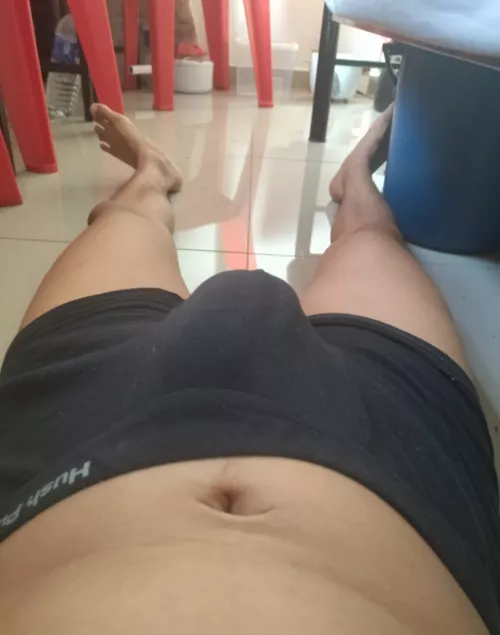 morning wood bulges