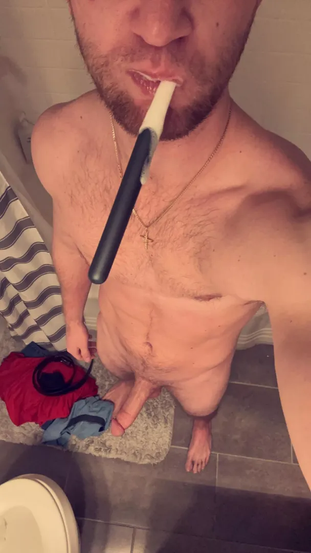 Morning wood with nobody to drain me