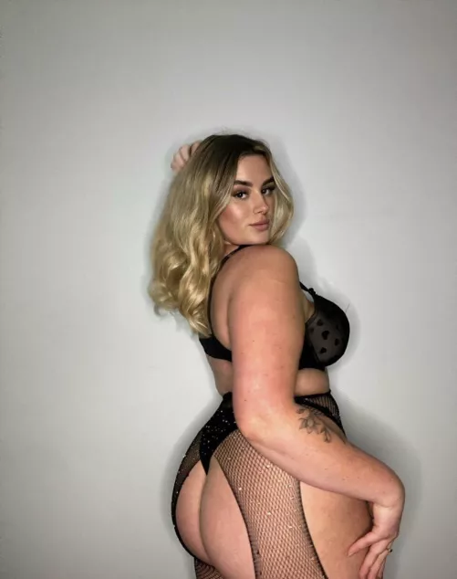 Move the thong and fuck me