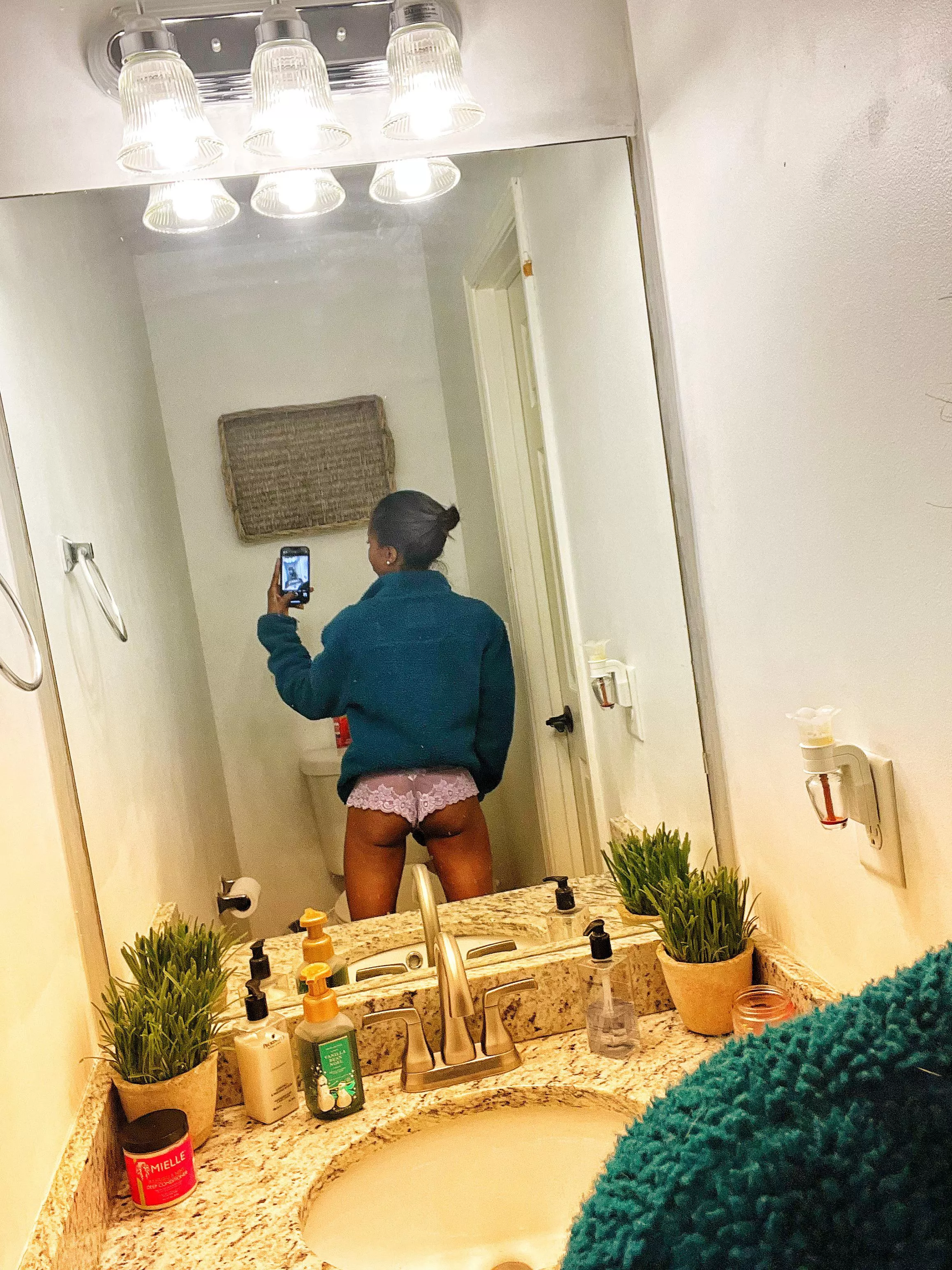 [Mrs]Finally home…did you miss me?