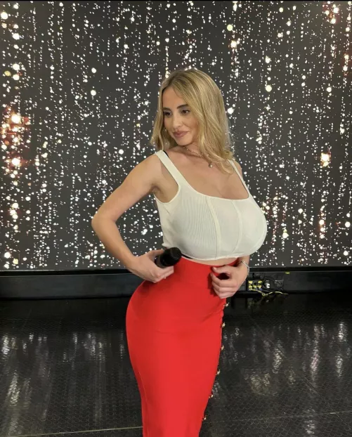 Mu italian queen