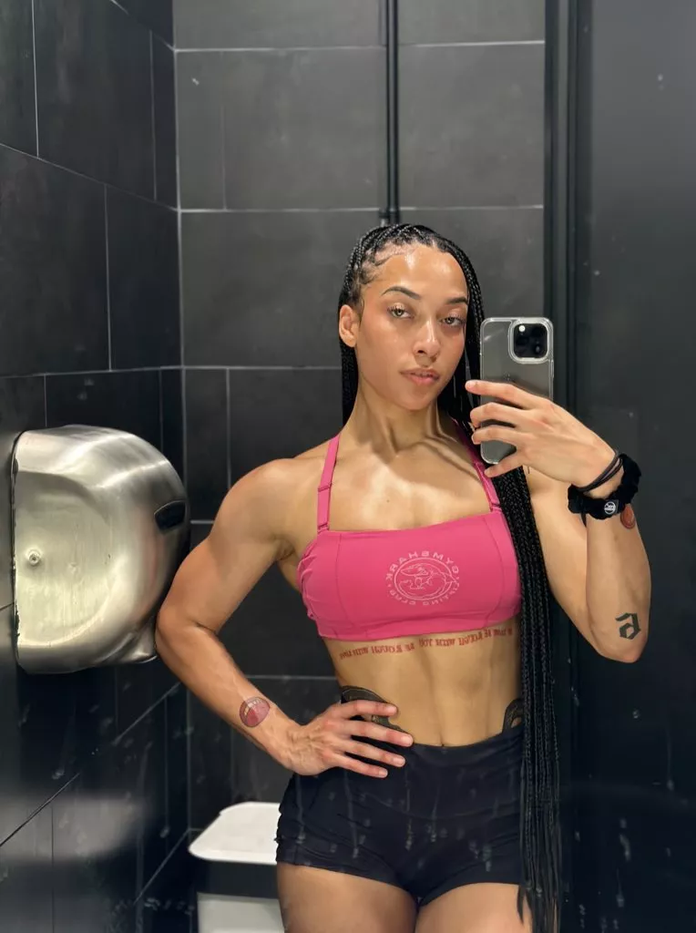 Muscle Barbie (SolesAndSouls)