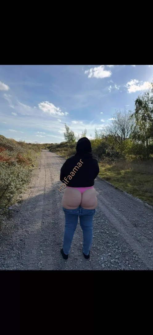 My Arab cheeks loves fresh air🍑
